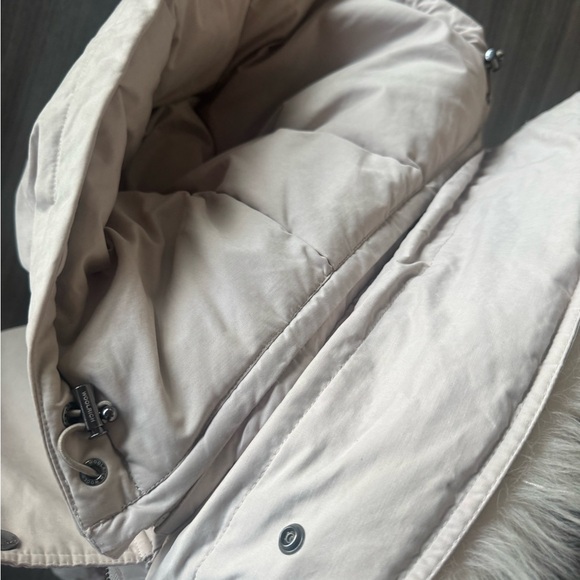 Down Woolrich coat - Picture 7 of 11